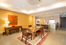 Two_Bed_Room_Living_Room_05_800x533